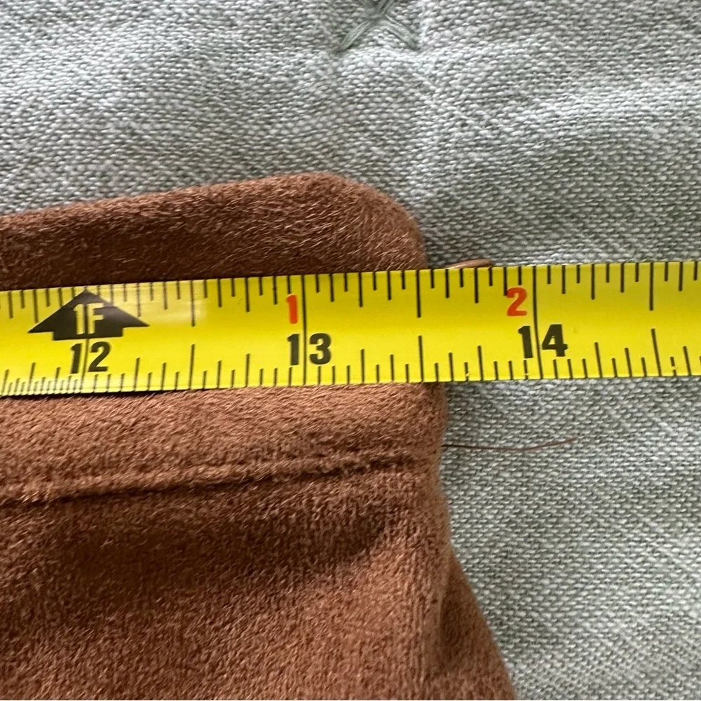 Abercrombie & Fitch Women’s Faux Suede Mini Skirt Tan Size 0 - Picture 5 of 6